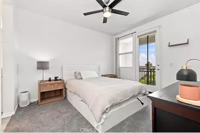1866 Orizaba, Signal Hill, CA 90755 - Photo 33