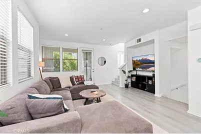 1866 Orizaba, Signal Hill, CA 90755 - Photo 11