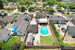 124 S Beachwood, Burbank, CA 91506 - Photo 5