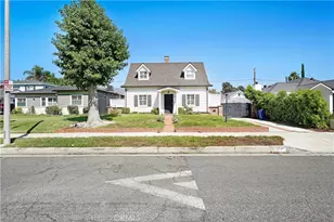 124 S Beachwood, Burbank, CA 91506 - Photo 31