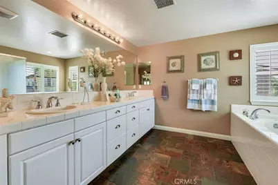 14313 Goose, Jurupa, CA 92880 - Photo 25