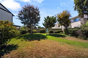 2650 W Meadowview Ln, Anaheim, CA 92804 - Photo 29