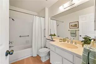 2650 W Meadowview Ln, Anaheim, CA 92804 - Photo 21