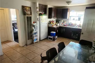 1210 1212 E 42nd, Los Angeles, CA 90011 - Photo 5