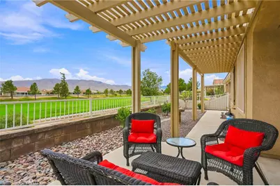 10425 Lakeshore, Apple Valley, CA 92308 - Photo 25