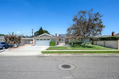 325 E Woodvale Avenue, Orange, CA 92865 - Photo 3
