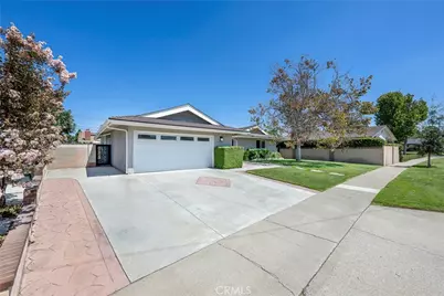 325 E Woodvale Avenue, Orange, CA 92865 - Photo 5