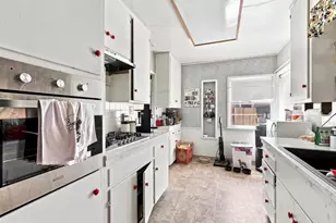 211 Martha Pl, Fullerton, CA 92833 - Photo 11