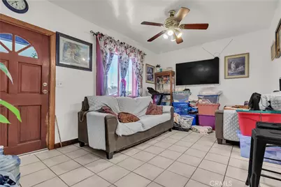 8711 S Fir, Los Angeles, CA 90002 - Photo 13