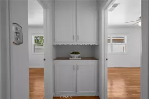2019 Valencia, Santa Ana, CA 92706 - Photo 39