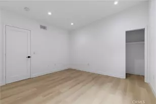12310 Burbank, Los Angeles, CA 91607 - Photo 33