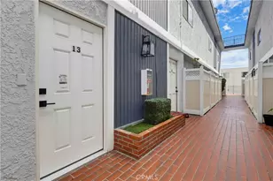 12310 Burbank, Los Angeles, CA 91607 - Photo 7