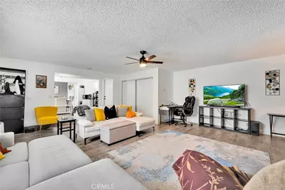 181 W 223rd Street, Carson, CA 90745 - Photo 17