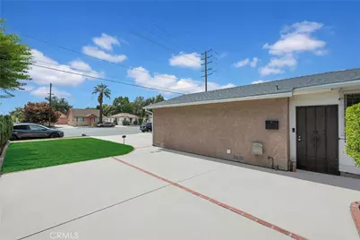 181 W 223rd Street, Carson, CA 90745 - Photo 7