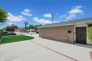 181 W 223rd St, Carson, CA 90745 - Photo 7