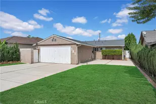 181 W 223rd St, Carson, CA 90745 - Photo 1