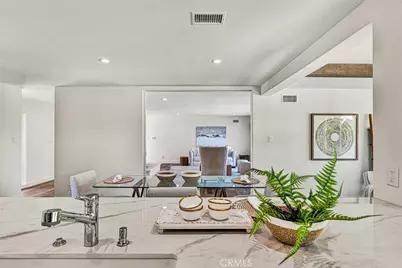 13232 Sandhurst Place, Santa Ana, CA 92705 - Photo 11