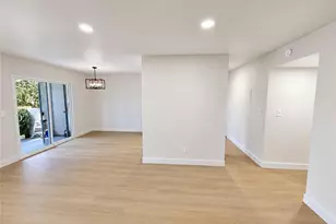 17574 Vandenberg, Tustin, CA 92780 - Photo 7