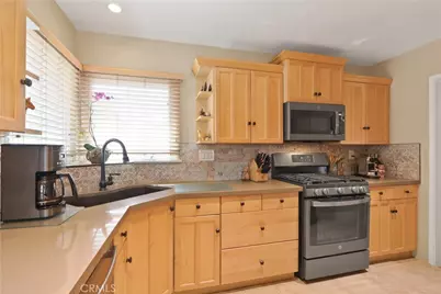 808 W 33rd, Long Beach, CA 90806 - Photo 9