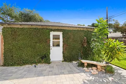 808 W 33rd, Long Beach, CA 90806 - Photo 17
