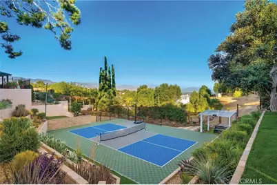 17879 Ridgeway, Granada Hills, CA 91344 - Photo 43
