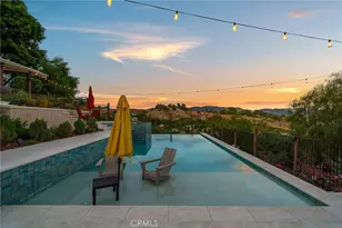 17879 Ridgeway, Granada Hills, CA 91344 - Photo 3