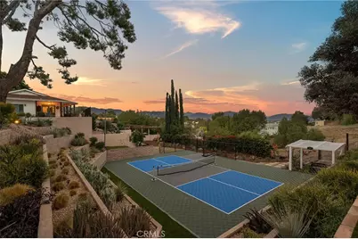 17879 Ridgeway, Granada Hills, CA 91344 - Photo 5