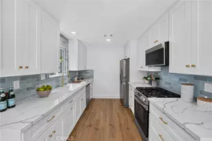 987 Modjeska, Costa Mesa, CA 92627 - Photo 9