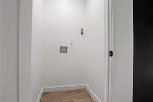 2342 S Cochran, Los Angeles, CA 90016 - Photo 29