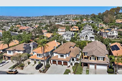 15 Glastonbury Pl, Laguna Niguel, CA 92677 - Photo 45