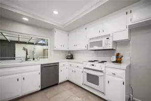 4228 Paseo De Oro, Cypress, CA 90630 - Photo 29
