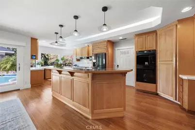 207 Barcelona, Fullerton, CA 92835 - Photo 13