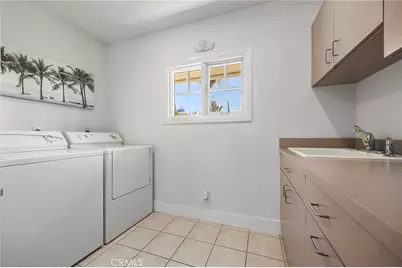 207 Barcelona, Fullerton, CA 92835 - Photo 19