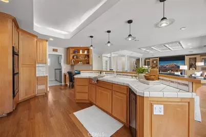 207 Barcelona, Fullerton, CA 92835 - Photo 15