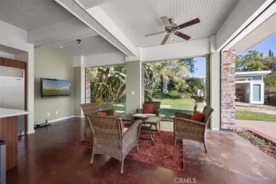 207 Barcelona, Fullerton, CA 92835 - Photo 41