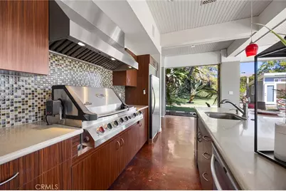 207 Barcelona, Fullerton, CA 92835 - Photo 45