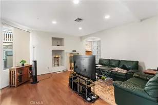 2239 Pacific Ave, Costa Mesa, CA 92627 - Photo 11