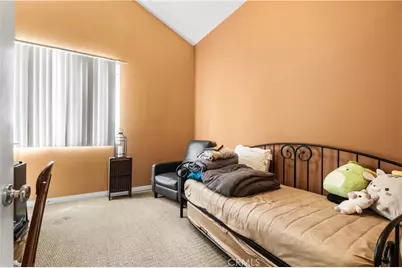 2239 Pacific, Costa Mesa, CA 92627 - Photo 21