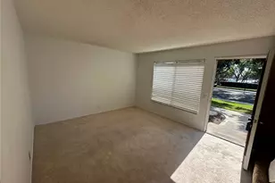 2 Greenleaf, Irvine, CA 92604 - Photo 5