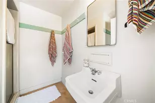 880 S Woodbury Dr, Orange, CA 92866 - Photo 29