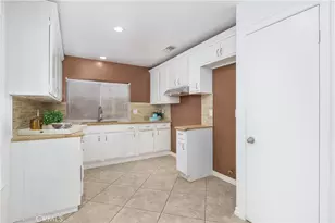 6897 Crest Ave, Riverside, CA 92503 - Photo 9