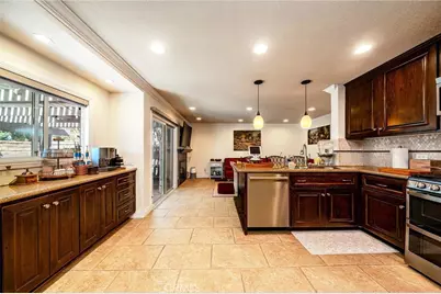 141 Meadowcreek, Brea, CA 92821 - Photo 17