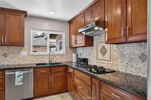 111 E Palmdale, Orange, CA 92865 - Photo 9