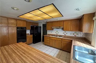 15136 Marte Cir, Moreno Valley, CA 92551 - Photo 9