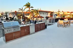 56 The Colonnade, Long Beach, CA 90803 - Photo 33