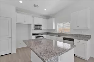 15644 Cobalt Rd, Victorville, CA 92394 - Photo 13