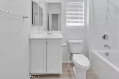 15644 Cobalt Road, Victorville, CA 92394 - Photo 19