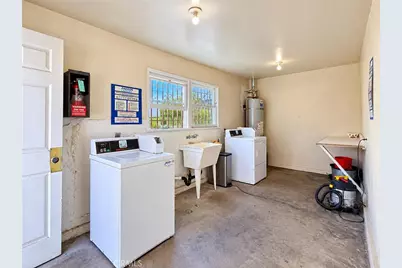 5648 Clemson Street #1/2, Los Angeles, CA 90016 - Photo 15