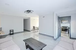 16561 Monroe, Huntington Beach, CA 92647 - Photo 5