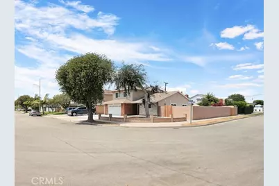 9451 Hyannis Port Dr, Huntington Beach, CA 92646 - Photo 3